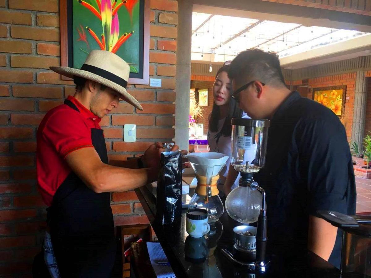Del Cafe - Casa Typica 3*
