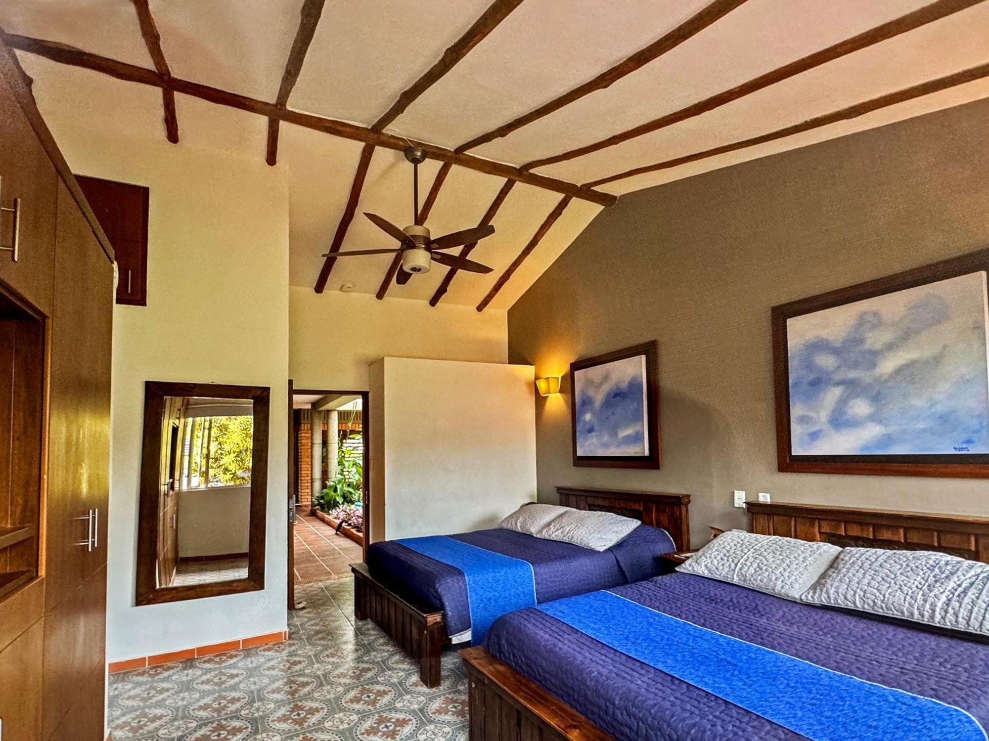 Hotel Del Cafe - Casa Typica